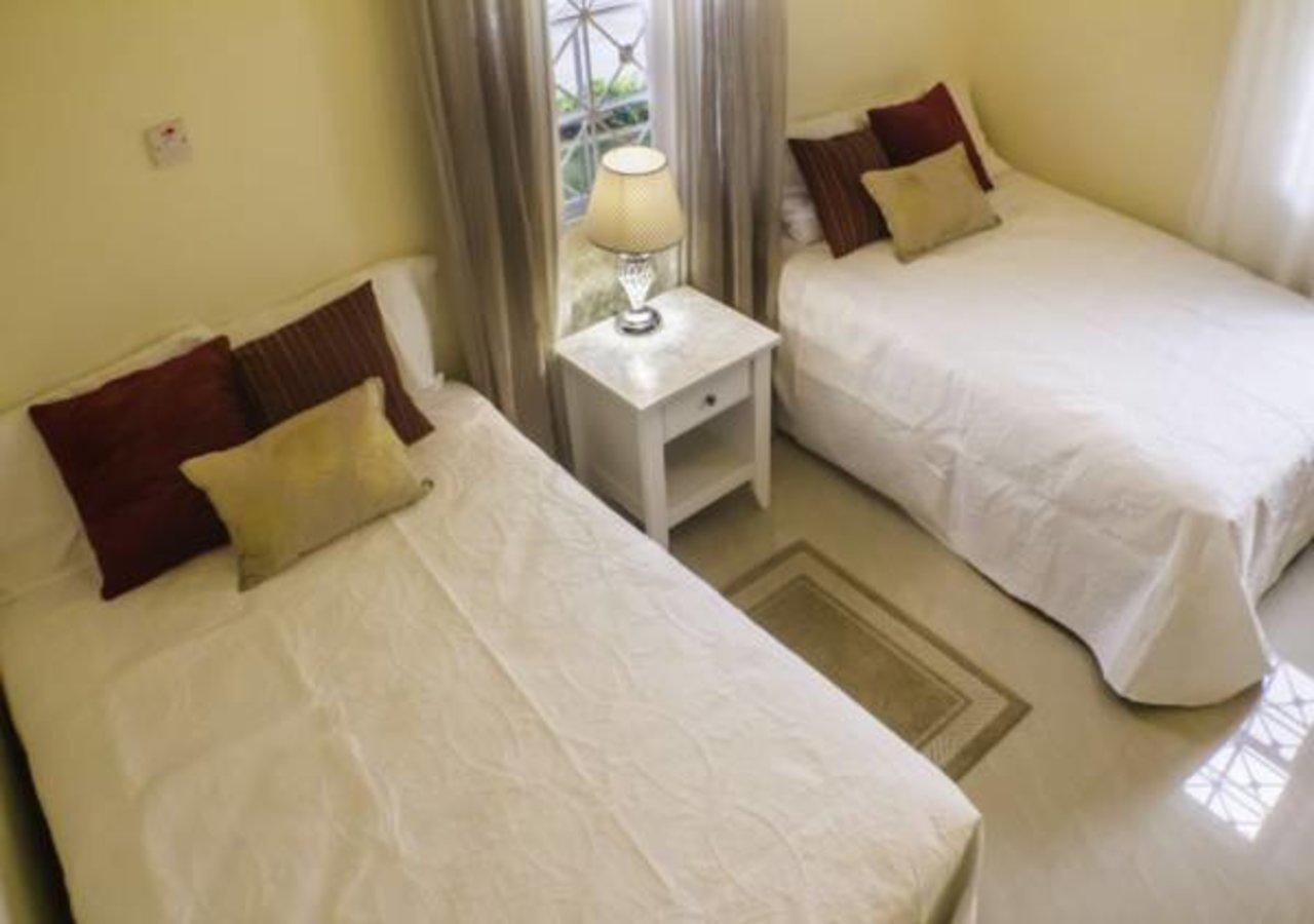 N2N Suites - Ochio Rios Vacation Home Ocho Ríos Exterior foto