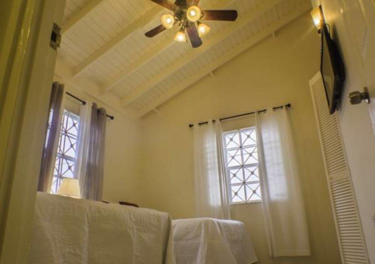 N2N Suites - Ochio Rios Vacation Home Ocho Ríos Exterior foto